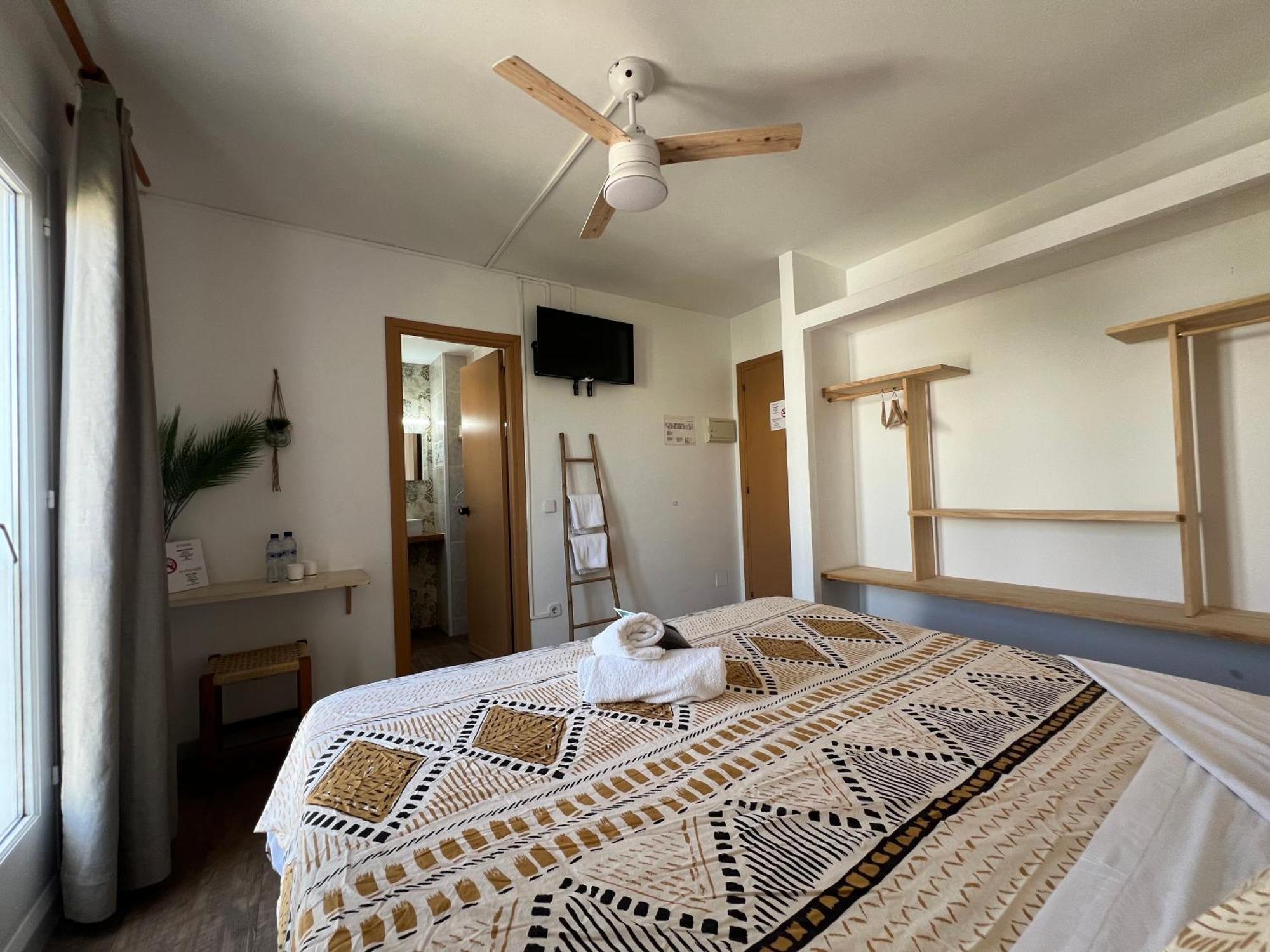 Balear Hotel ثيوداديلا المظهر الخارجي الصورة